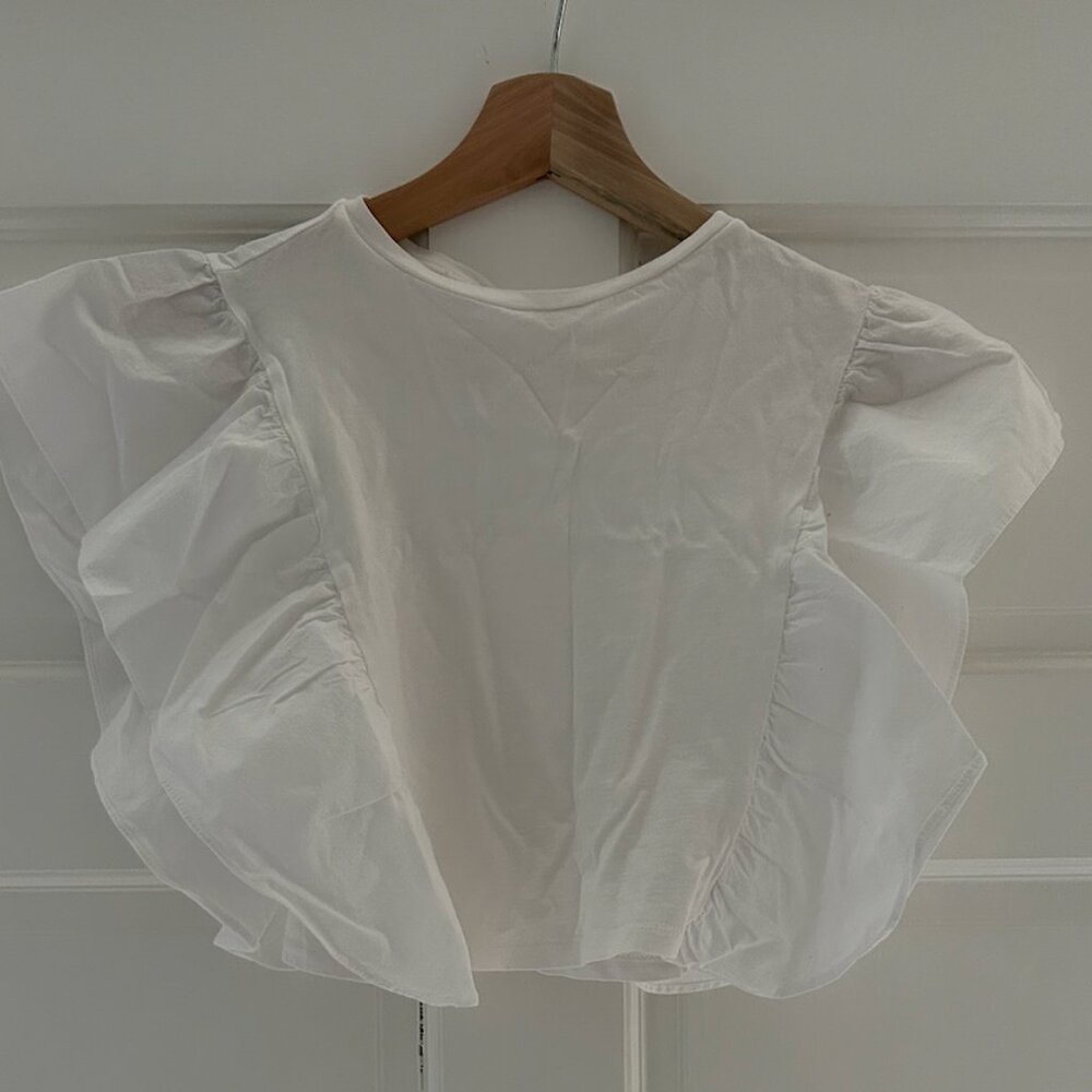 Zara White Top with Ruffled Sleeves